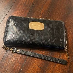 MK wallet